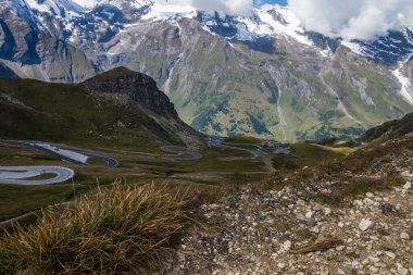 Grossglockner dağ manzaralı yol Alplerde Avusturya 'da
