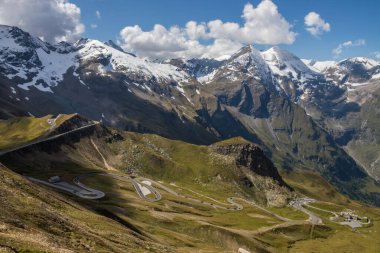 Grossglockner dağ manzaralı yol Alplerde Avusturya 'da