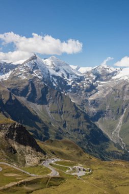 Grossglockner dağ manzaralı yol Alplerde Avusturya 'da
