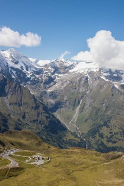 Grossglockner dağ manzaralı yol Alplerde Avusturya 'da