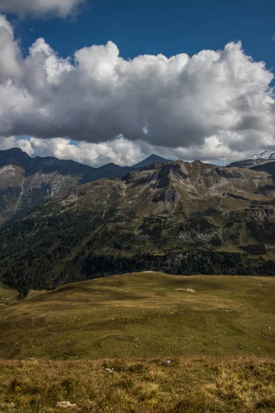 Grossglockner Βουνό Γραφικό Δρόμο Στην Αυστρία Στις Άλπεις — Φωτογραφία Αρχείου