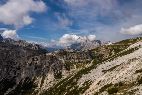 Хмари Через Гірську Стежку Tre Cime Lavaredo Доломітах Італія — стокове фото