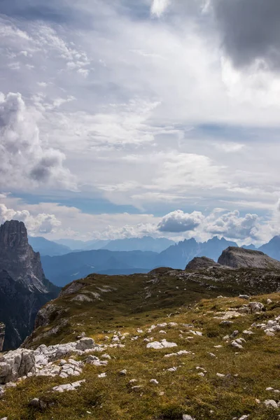 Tre Cime Lavaredo Hegyi Ösvény Dolomitokban Olaszországban — Stock Fotó