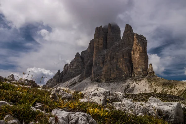 Ορεινό Μονοπάτι Tre Cime Lavaredo Δολομίτες — Φωτογραφία Αρχείου