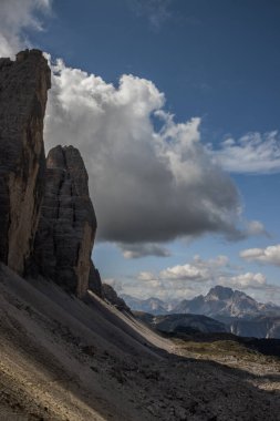 İtalya 'da Dolomitler' de Tre Cime di Lavaredo Dağı.