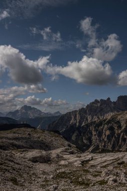 İtalya 'da Dolomitler' de Tre Cime di Lavaredo Dağı.