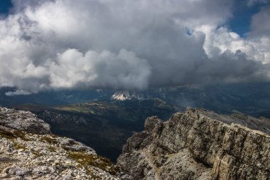 Mountain trail Lagazuoi in Dolomites