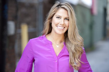 güzel genç kadın modeli