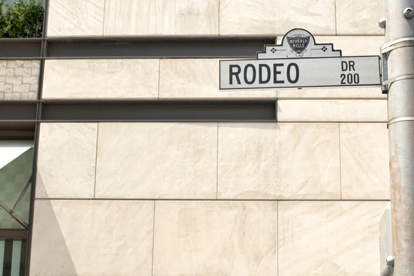 Rodeo Drive sign in Beverly Hills — Stock Photo, Image