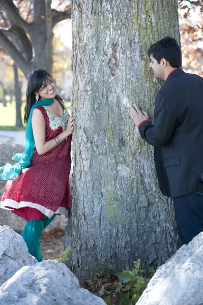 A Young Happy Indian Couple — Stock Photo, Image