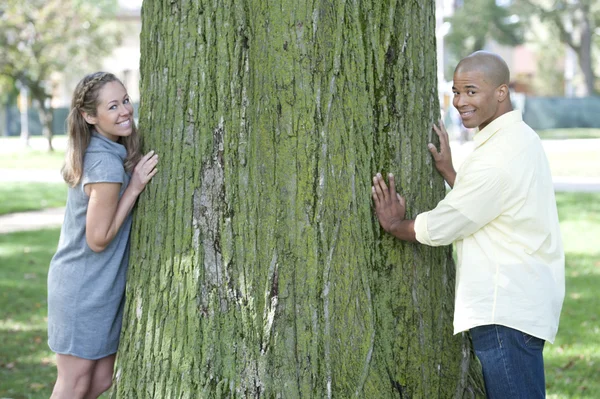 Young couple posing on a sunny day — Stock Photo, Image