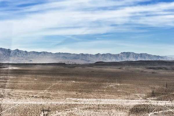 Vue sur le désert depuis un hélicoptère . — Photo