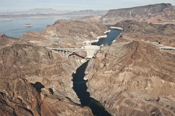 Hoover Dam from a helicopter. — Stock Photo, Image