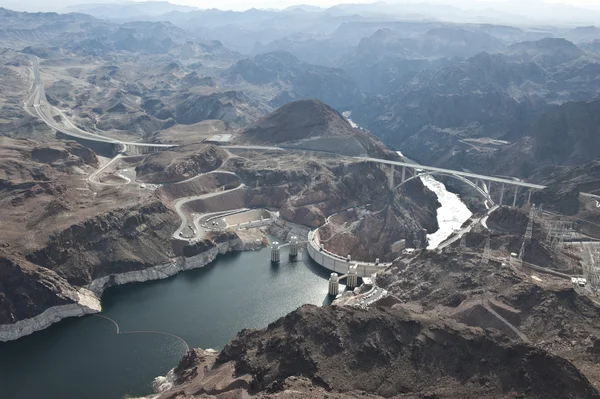 Hoover Dam from a helicopter. — Stock Photo, Image