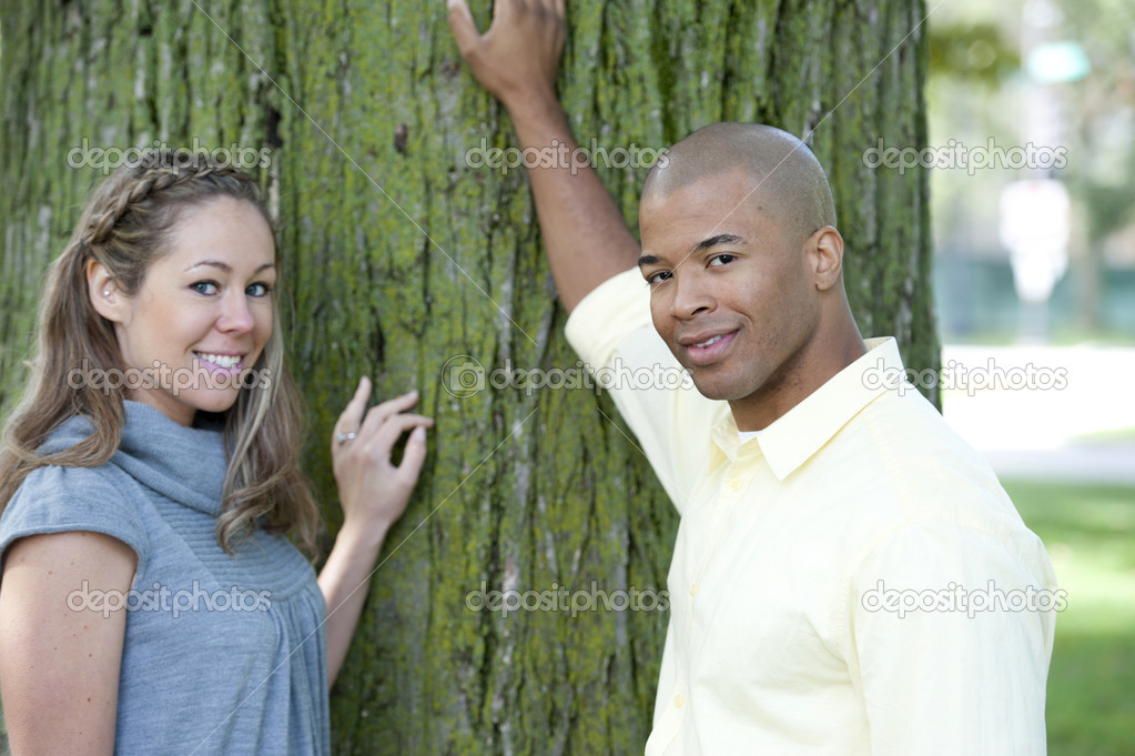 Young couple posing on a sunny day