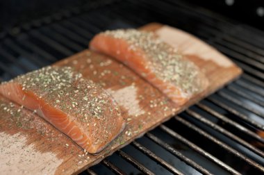 Yaban Alaska somon fileto