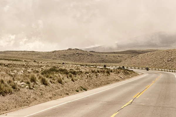 Route péruvienne près d'Arequipa Pérou — Photo