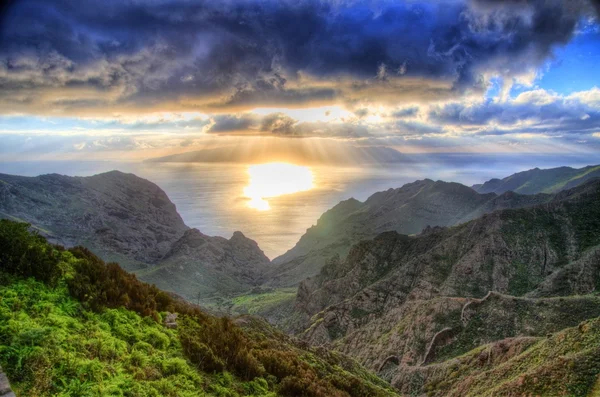 Sunset in North-West mountains of Tenerife, Canarian Islands — Stock Photo, Image