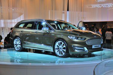 Frankfurt - Eylül 14: Ford Mondeo Vignale dünya prem sunulan