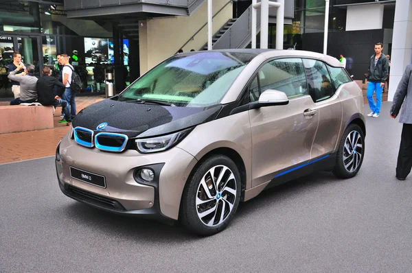 FRANKFURT - SEPT 14: BMW i3 presented as world premiere at the 6 — Stock Photo, Image