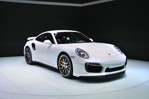 FRANKFURT - SEPT 14: Porsche 911 Turbo S apresentado como norma mundial Imagens De Bancos De Imagens