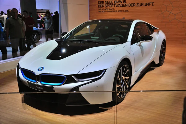 FRANCESCO - 14 SETTEMBRE: BMW i8 presentata in anteprima mondiale al 6 — Foto Stock