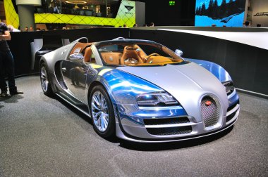 Frankfurt - Eylül 14: Bugatti Veyron Grand Sport Lor Blanc sunu