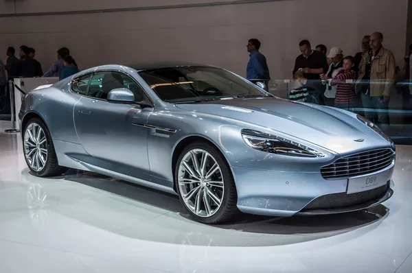 FRANKFURT - SEPT 21: Aston Martin DB9 presented as world premier — Stock Photo, Image