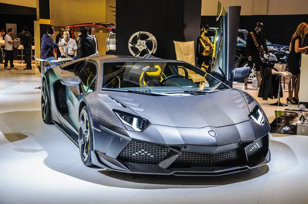 Frankfurt - Eylül 21: lamborghini aventador carbonado mansory tarafından — Stok fotoğraf