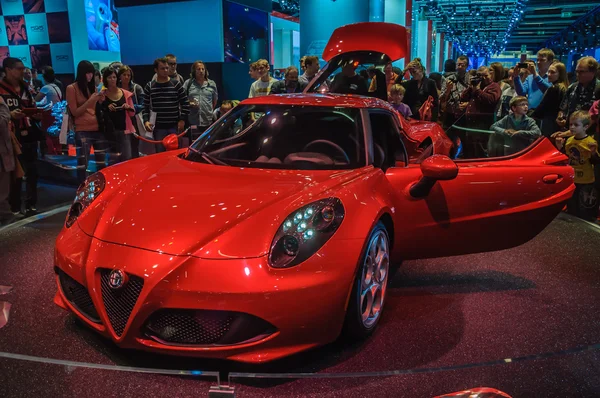 Φρανκφούρτη - Σεπ 21: alfa romeo 4c παρουσιάζεται ως παγκόσμια πρεμιέρα ένα — Φωτογραφία Αρχείου