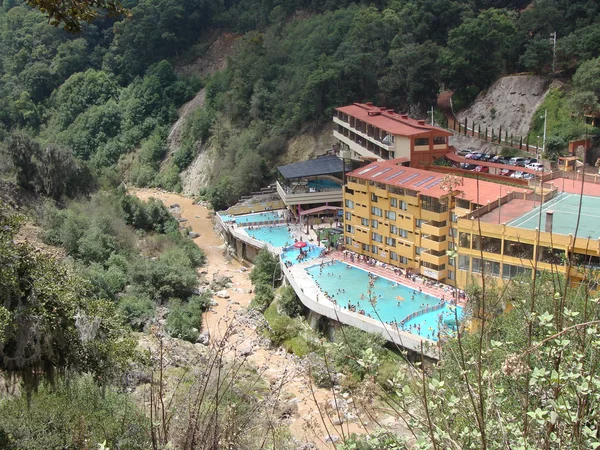 Piscina di sorgenti termali — Foto Stock