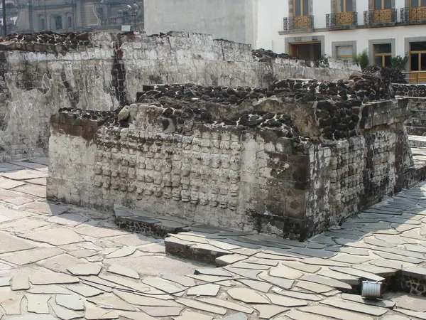 Templo Mayor - Muralha de crânios — Fotografia de Stock