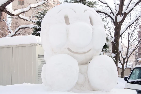 Anpaman (personaggio anime giapponese) al Sapporo Snow Festival 2013 Immagine Stock