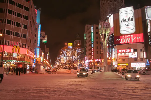 Rua iluminada no 33th Susukino Ice Festival — Fotografia de Stock