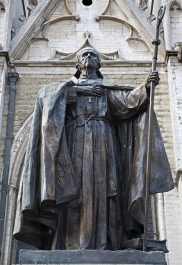 Brüksel - Katedrali St michaels tarafından Kardinal mercier heykeli