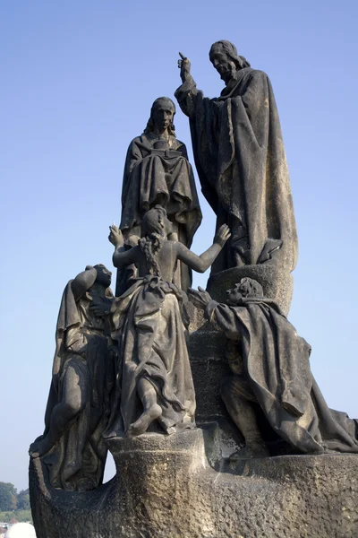 Prag - staty från charles bridge - St methodius och cyril — Stockfoto