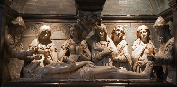 BRUXELLES - 22 GIUGNO: Unzione di Gesù nella tomba di San Michele e della Cattedrale di Santa Gudula il 22 giugno 2012 a Bruxelles . — Foto Stock
