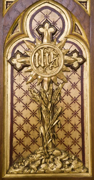 Cross from altar - Vienna - st. Elizabeth church — Stock Photo, Image