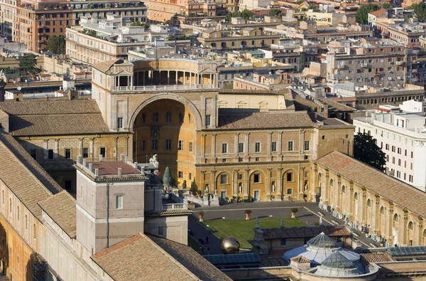 Rom - Vatikanen s museer från kupolen — Stockfoto