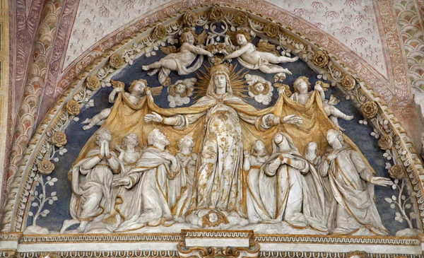 Milan - relief of hl. Mary from church Santa Maria delle Grazie — Stock Photo, Image