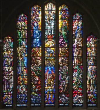 Brüksel - 22 Haziran: koro Ulusal Bazilikası sacred Heart 22 Haziran 2012 Brüksel'den pencere camı.