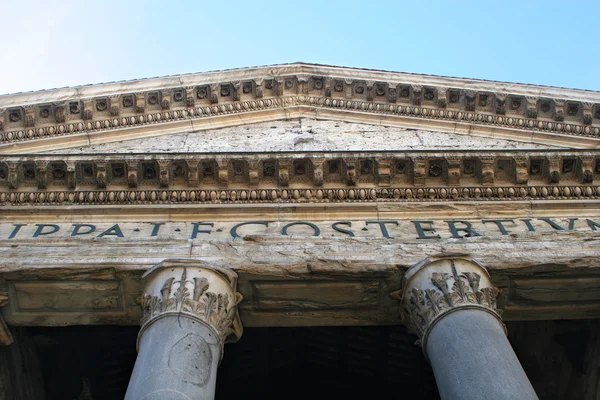 Roma - tímpano del Panteón — Foto de Stock