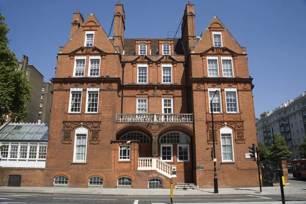 Londra - tipik bric evi