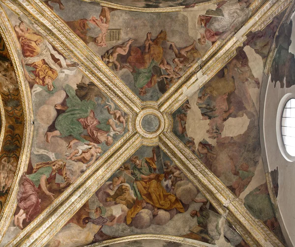 밀라노-산 마르코 교회 채 플 큐 폴라 — 스톡 사진