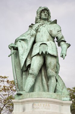 Budapeşte - 22 Eylül: matyas heykel heykeltıraş gyorgy za tarafından Kral. kahramanlar Meydanı 22 Eylül 2012 tarihinde Budapeşte'de Binyıl Anıtı detay.