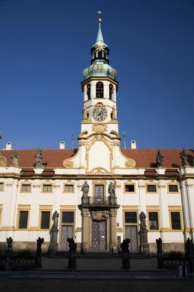 Praag - loreto barokke kerk — Stockfoto