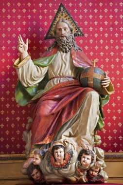 Madrid - 9 Mart: Tanrı'nın yaratıcı Gotik kilise san jeronimo el gerçek doğum 9 Mart 2013 Madrid'heykeli.
