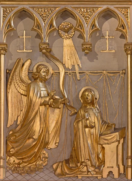 ANTWERP, BELGIUM - SEPTEMBER 5: Annunciation relief from 19. cent. in altar of Joriskerk or st. George church on September 5, 2013 in Antwerp, Belgium — Stock Photo, Image