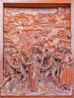 Antwerp, Belçika 5: İsa giysi uzakta alınır. st. pauls church (paulskerk) olarak 5 Eylül 2013 antwerp, Belçika oyulmuş.