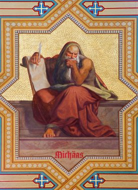 Viyana - 27 Temmuz: Peygamber micah tarafından carl fresk mayer 19. cent. altlerchenfelder Kilisesi üzerinde 27 Temmuz 2013 yılında Viyana.
